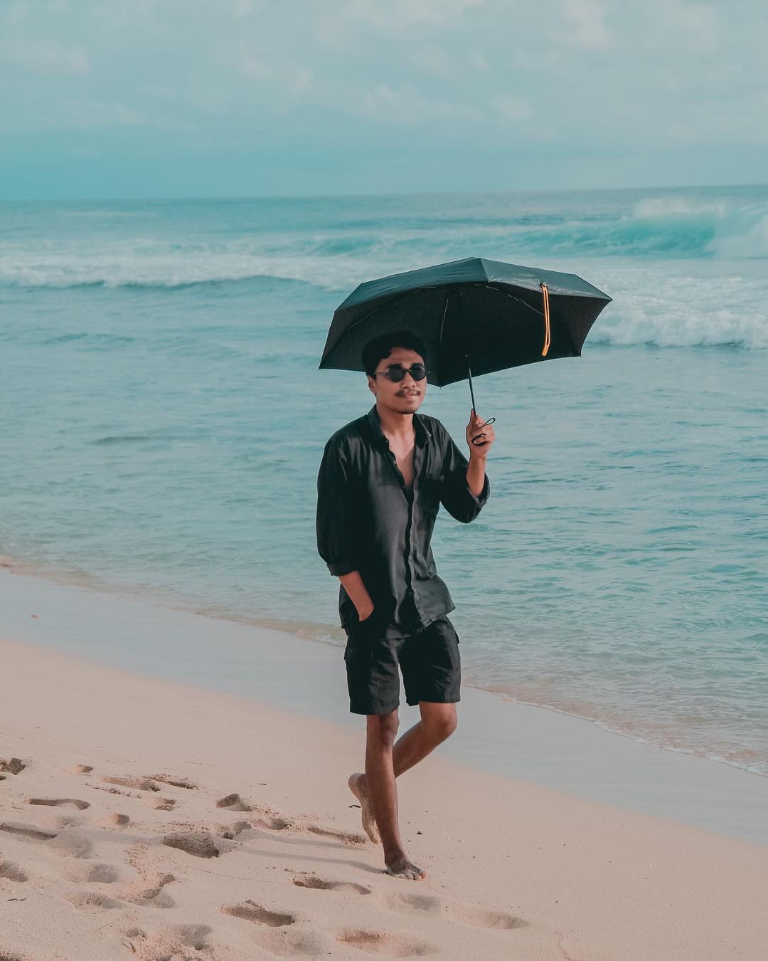 Foto Tempat Wisata Pantai Watulawang Foto Tempat Wisata Pantai Watulawang